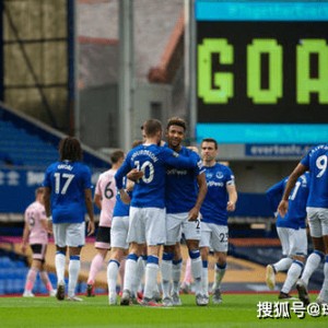  弗赖堡客场击败奥格斯堡重燃欧战希望