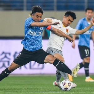  那不勒斯防线溃败遭三连败  