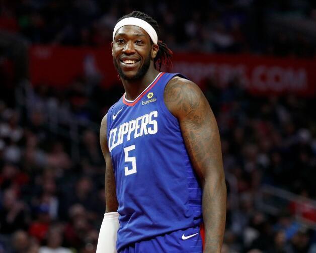  尼斯中场悍将红牌罚下 十人苦战终场前绝平马赛  